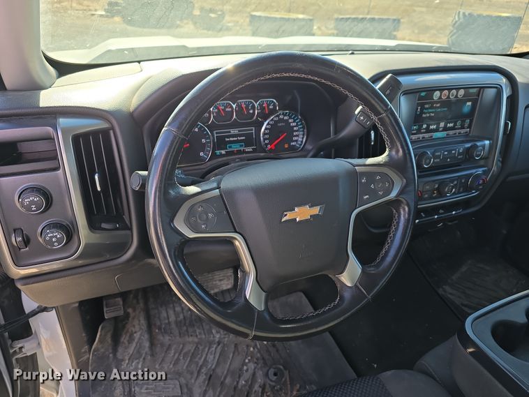 image for item DW3169 2018 Chevrolet Silverado 1500 LT Double Cab pickup truck