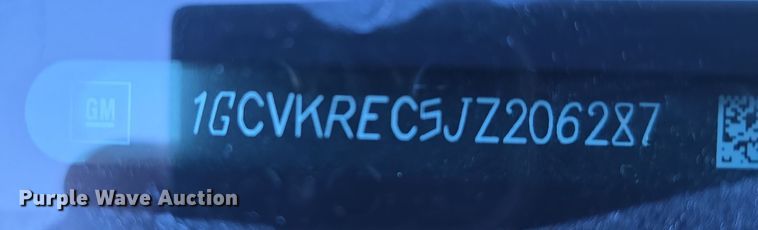 image for item DW3169 2018 Chevrolet Silverado 1500 LT Double Cab pickup truck