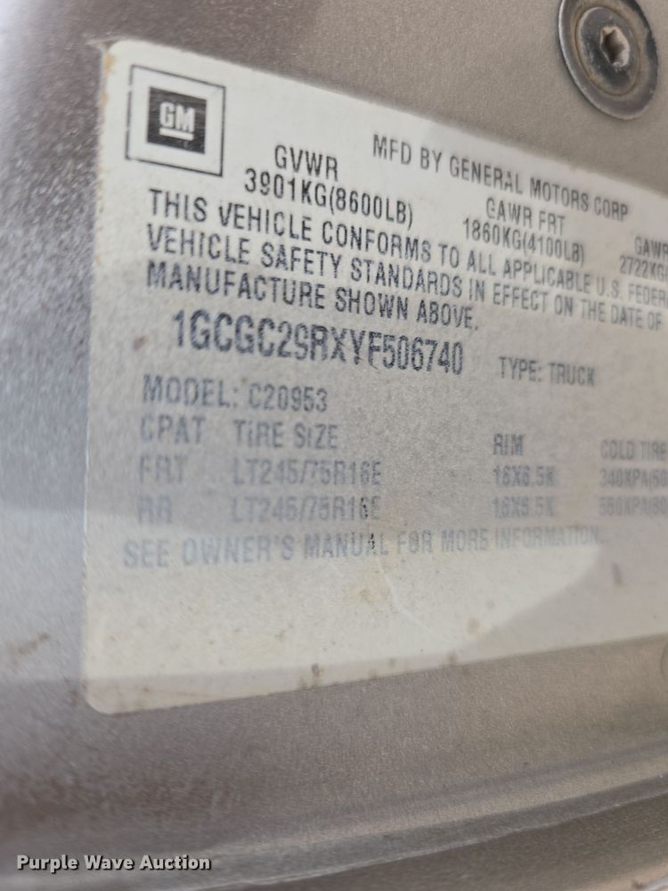 image for item DW3176 2000 Chevrolet C2500 Ext. Cab utility bed pickup truck