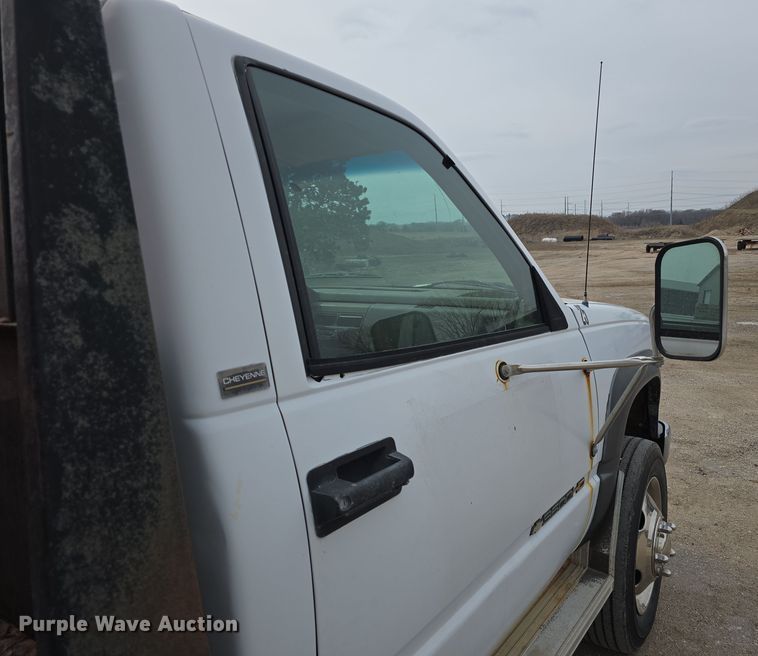 image for item DW3177 1994 Chevrolet Cheyenne C3500 dump flatbed pickup truck