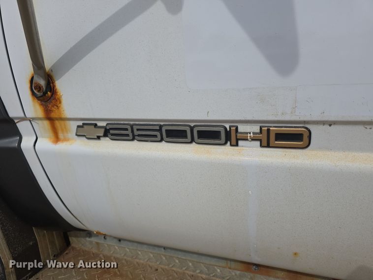 image for item DW3177 1994 Chevrolet Cheyenne C3500 dump flatbed pickup truck