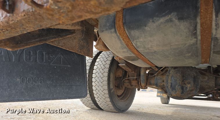 image for item DW3177 1994 Chevrolet Cheyenne C3500 dump flatbed pickup truck