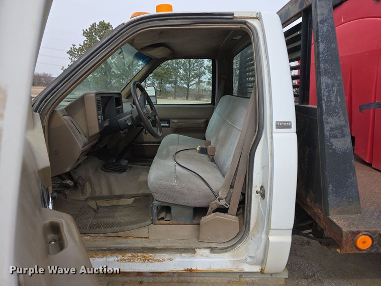 image for item DW3177 1994 Chevrolet Cheyenne C3500 dump flatbed pickup truck