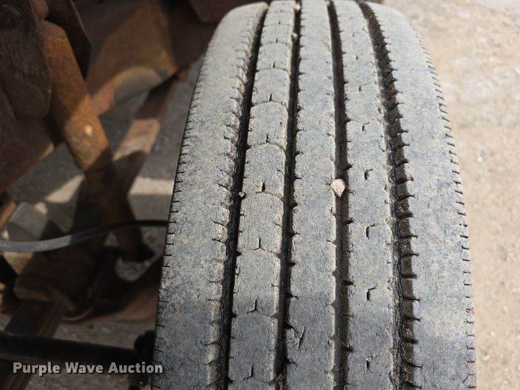 image for item DW3177 1994 Chevrolet Cheyenne C3500 dump flatbed pickup truck