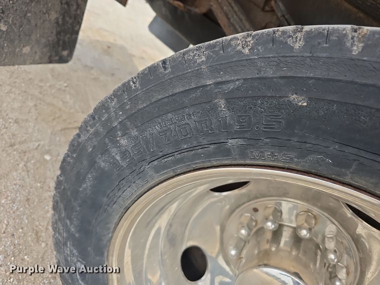 image for item DW3177 1994 Chevrolet Cheyenne C3500 dump flatbed pickup truck