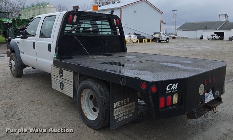 image for item DX1527 2007 Ford F450 Super Duty Crew Cab flatbed truck