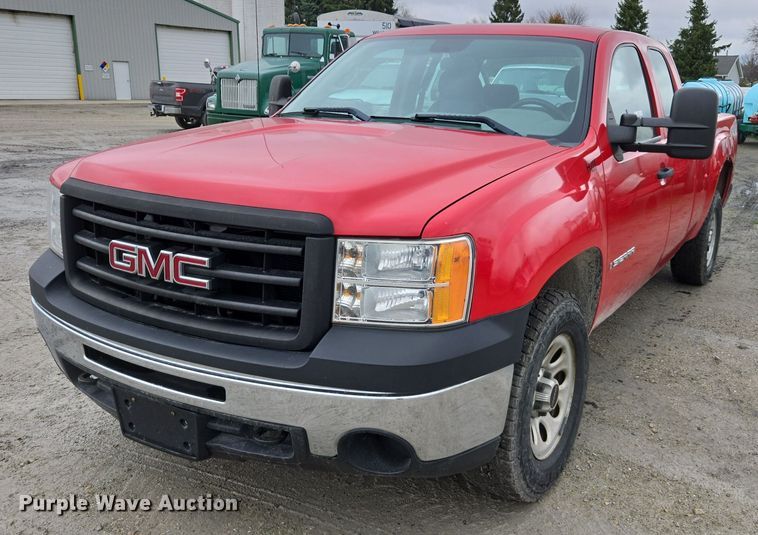 image for item DX1529 2009 GMC Sierra 1500 Ext. Cab pickup truck