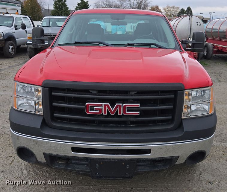 image for item DX1529 2009 GMC Sierra 1500 Ext. Cab pickup truck