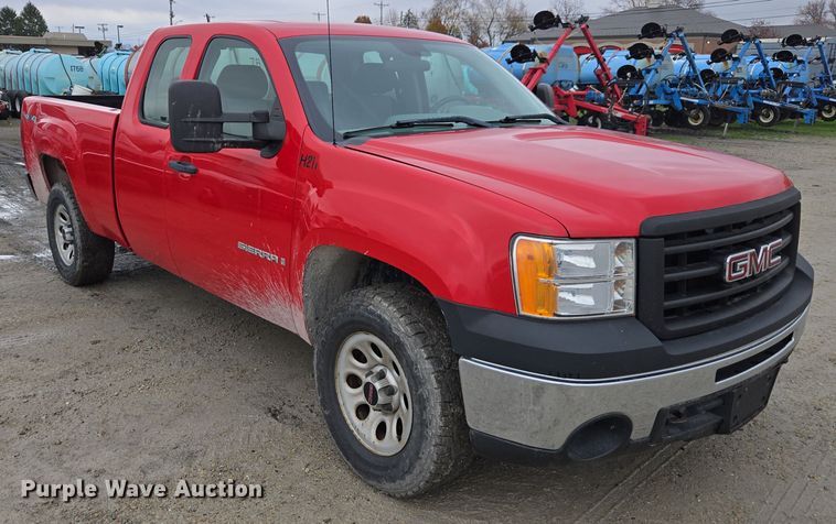 image for item DX1529 2009 GMC Sierra 1500 Ext. Cab pickup truck