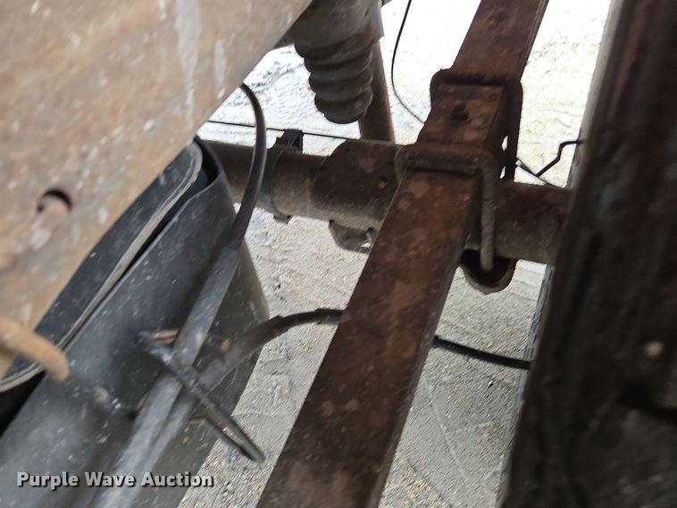 image for item DX1529 2009 GMC Sierra 1500 Ext. Cab pickup truck