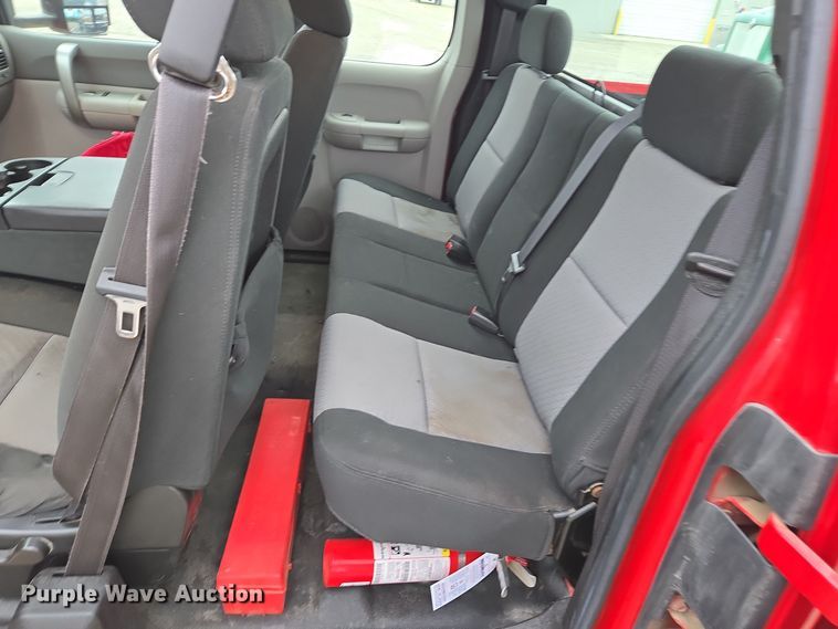 image for item DX1529 2009 GMC Sierra 1500 Ext. Cab pickup truck