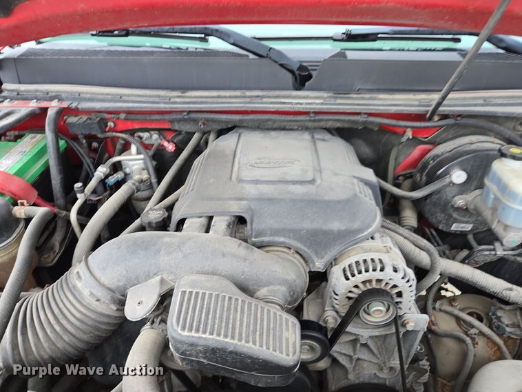 image for item DX1529 2009 GMC Sierra 1500 Ext. Cab pickup truck