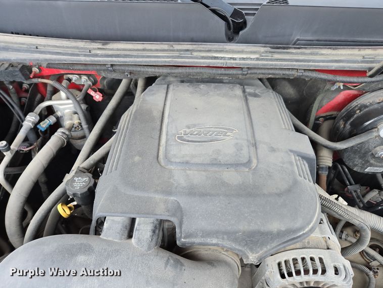 image for item DX1529 2009 GMC Sierra 1500 Ext. Cab pickup truck