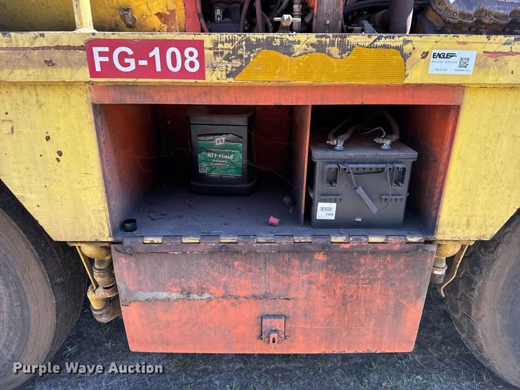 image for item EC3482 1989 ShuttleWagon SWX24A railcar mover