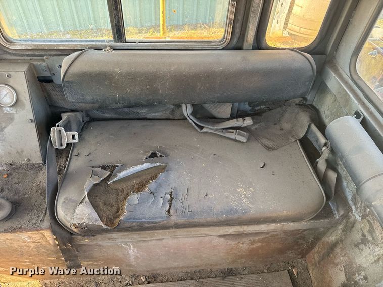 image for item EC3482 1989 ShuttleWagon SWX24A railcar mover