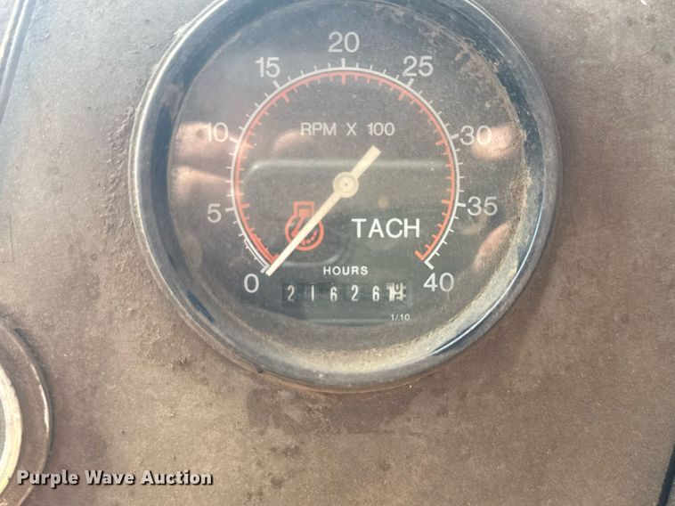 image for item EC3482 1989 ShuttleWagon SWX24A railcar mover