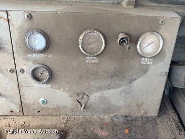 image for item EC3482 1989 ShuttleWagon SWX24A railcar mover