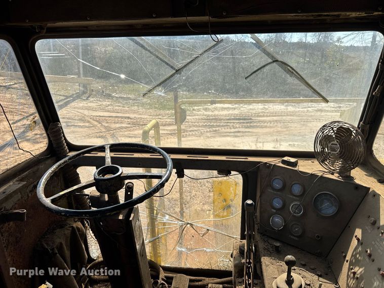 image for item EC3482 1989 ShuttleWagon SWX24A railcar mover