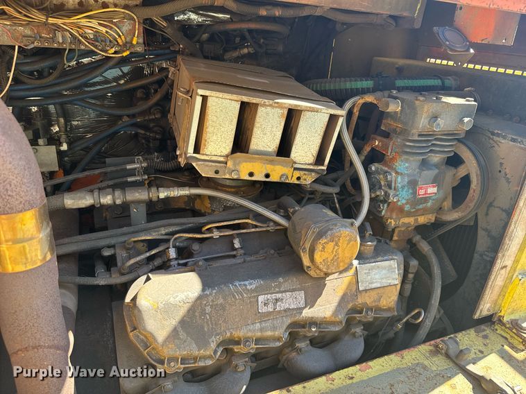 image for item EC3482 1989 ShuttleWagon SWX24A railcar mover