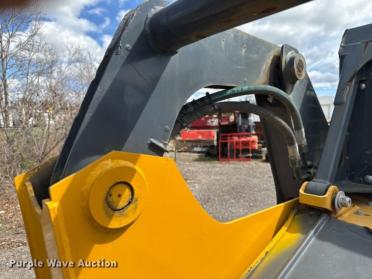 image for item EC3483 2018 John Deere 317G tracked skid steer loader