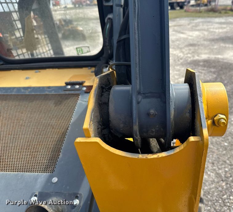 image for item EC3483 2018 John Deere 317G tracked skid steer loader