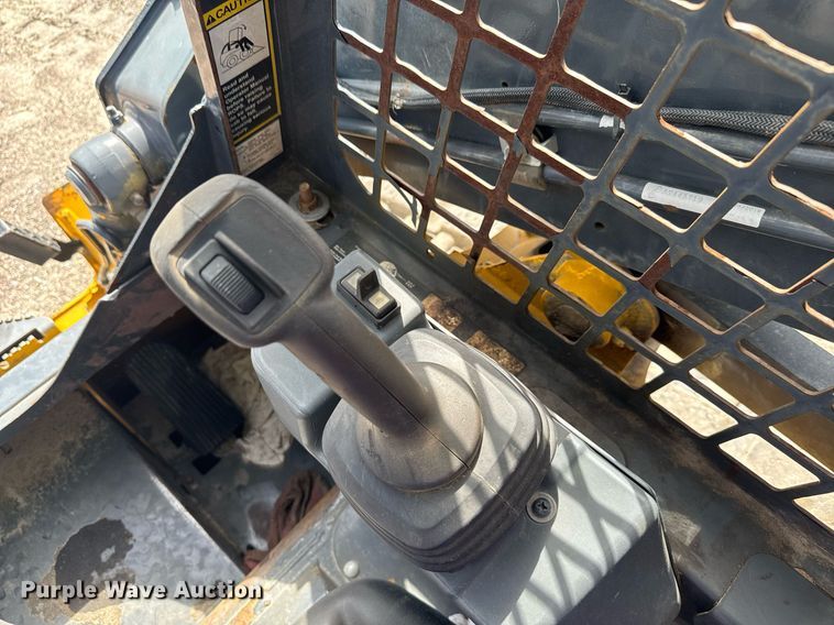 image for item EC3483 2018 John Deere 317G tracked skid steer loader