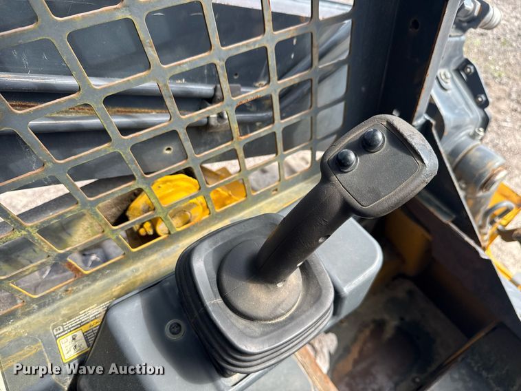 image for item EC3483 2018 John Deere 317G tracked skid steer loader