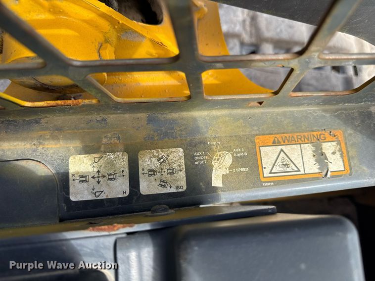 image for item EC3483 2018 John Deere 317G tracked skid steer loader