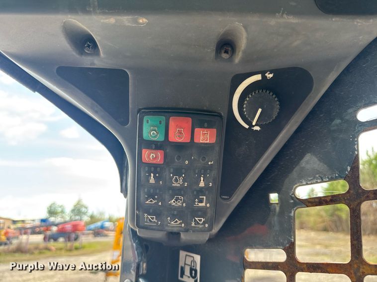 image for item EC3483 2018 John Deere 317G tracked skid steer loader