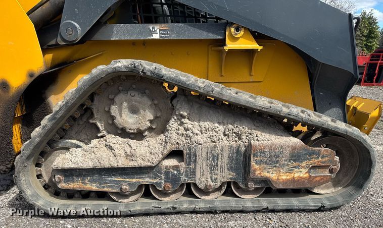 image for item EC3483 2018 John Deere 317G tracked skid steer loader