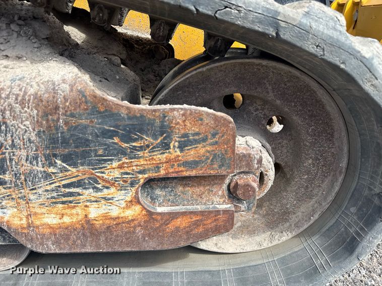 image for item EC3483 2018 John Deere 317G tracked skid steer loader