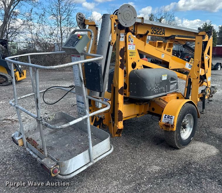 image for item EC3486 2018 Haulotte 3522A boom lift