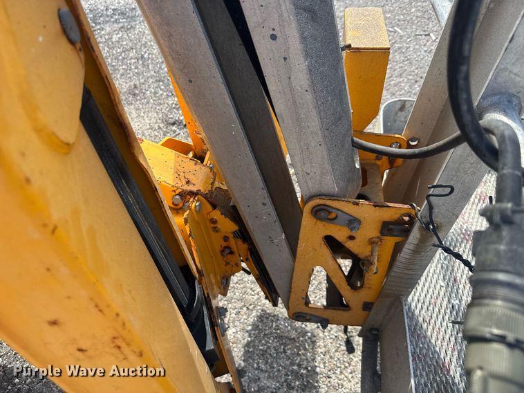 image for item EC3486 2018 Haulotte 3522A boom lift