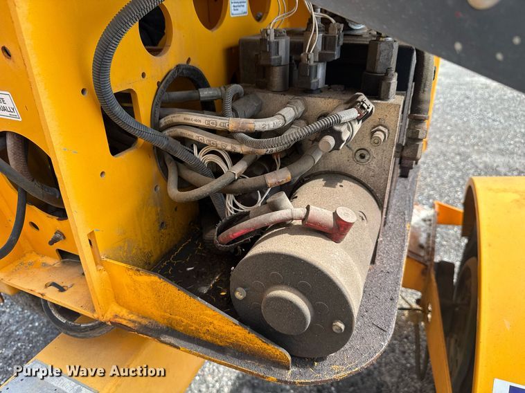 image for item EC3486 2018 Haulotte 3522A boom lift