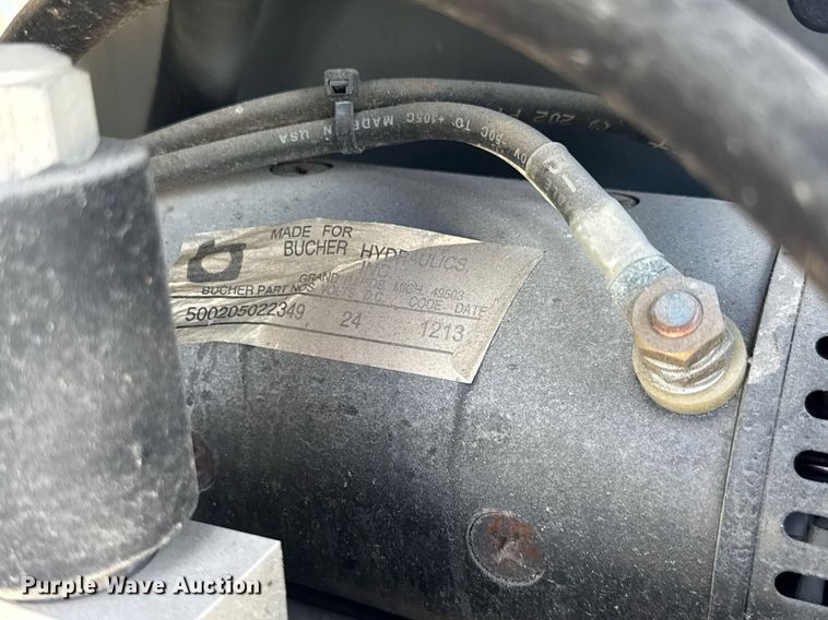 image for item EC3487 2015 Skyjack SJIII3219 scissor lift