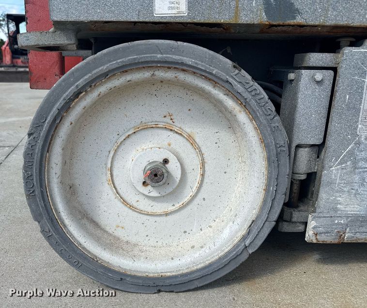 image for item EC3488 2018 Skyjack SJIII 4632 scissor lift