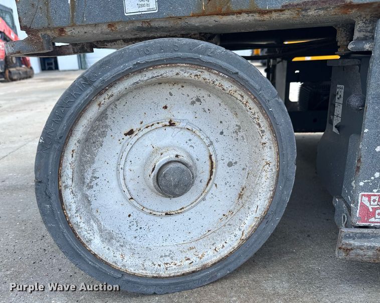 image for item EC3488 2018 Skyjack SJIII 4632 scissor lift