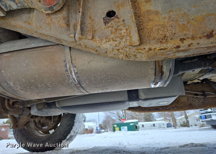 image for item EC4010 2013 Chevrolet Silverado 1500 pickup truck