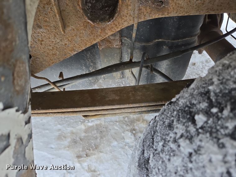 image for item EC4010 2013 Chevrolet Silverado 1500 pickup truck