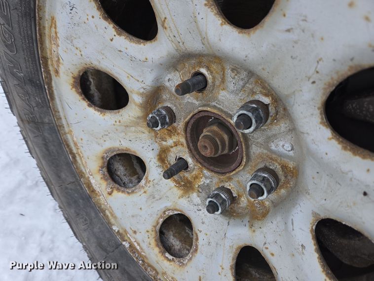 image for item EC4010 2013 Chevrolet Silverado 1500 pickup truck