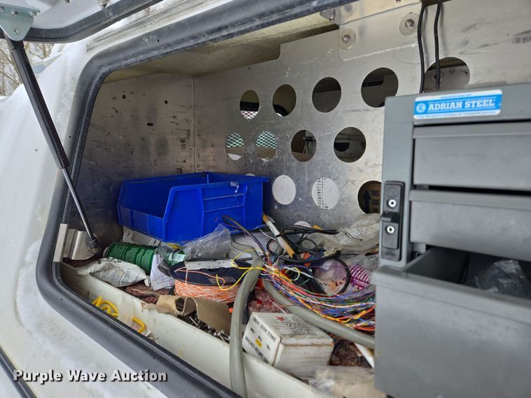 image for item EC4010 2013 Chevrolet Silverado 1500 pickup truck