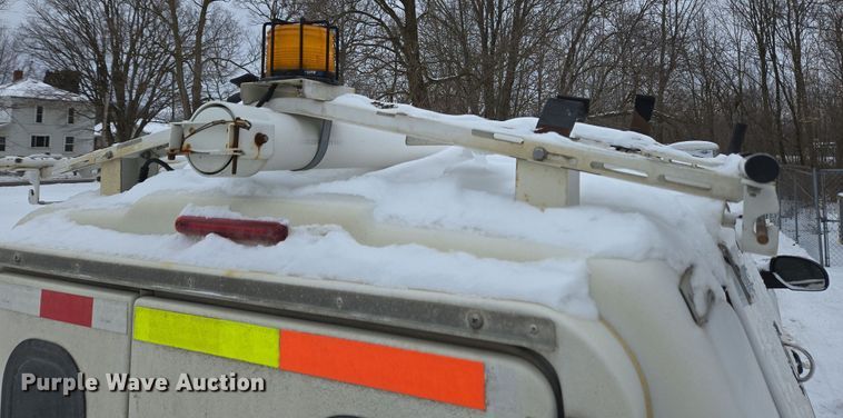 image for item EC4010 2013 Chevrolet Silverado 1500 pickup truck