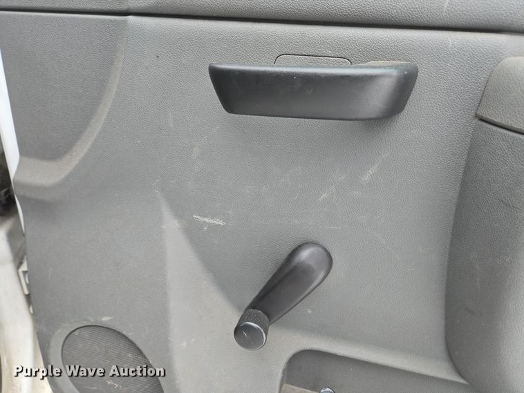 image for item EC4010 2013 Chevrolet Silverado 1500 pickup truck