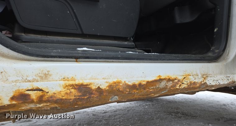 image for item EC4010 2013 Chevrolet Silverado 1500 pickup truck