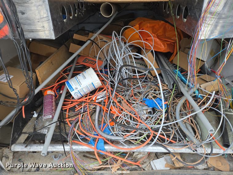 image for item EC4010 2013 Chevrolet Silverado 1500 pickup truck