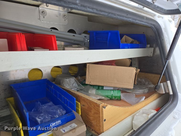 image for item EC4010 2013 Chevrolet Silverado 1500 pickup truck