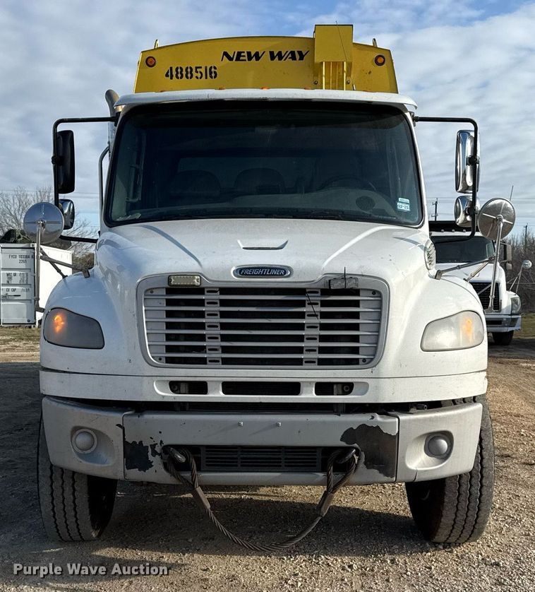 image for item ED5522 2016 Freightliner Business Class M2 refuse truck