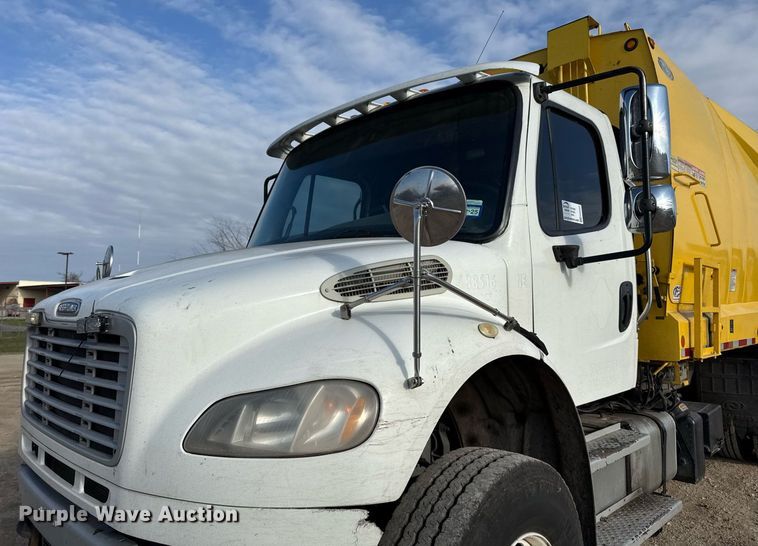 image for item ED5522 2016 Freightliner Business Class M2 refuse truck