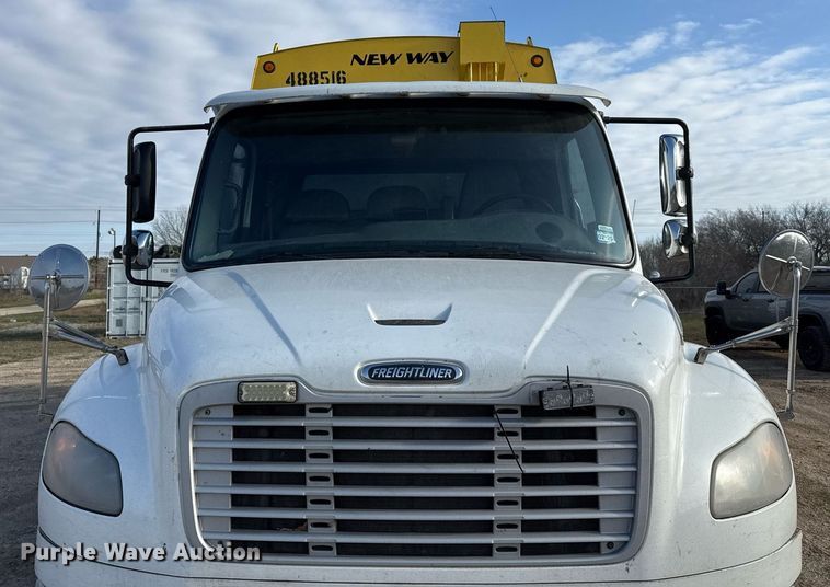 image for item ED5522 2016 Freightliner Business Class M2 refuse truck