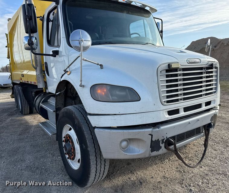 image for item ED5522 2016 Freightliner Business Class M2 refuse truck